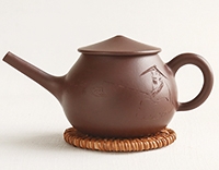 Маленький глиняный чайник, исинский "Рыбак"
