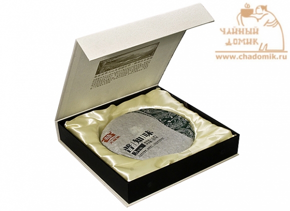 Шен Пуэр лепешка  в подарочной коробке 2013 год, 360 гр