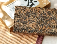 Плитка из красного чая"DIAN HONG BRICK" 10 гр