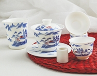 "Цветущая сакура" - набор для чайной церемонии в чемоданчике