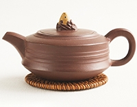 Глиняный чайник, исинский "Карп"