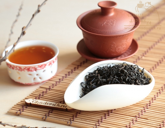 Черный чай из Исиня 宜兴红茶 25 гр