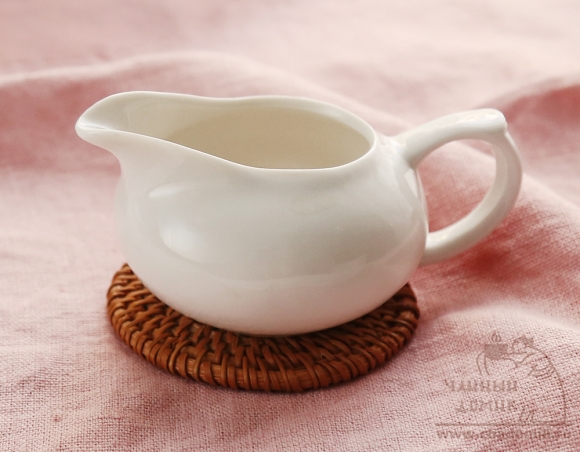 Маленький чахай
фарфоровый 130 мл