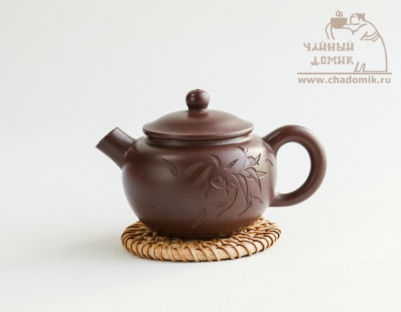 Маленький глиняный чайник, исинский 100 мл
