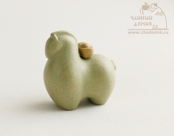 Статуэтка "Конь с золотым слитком"