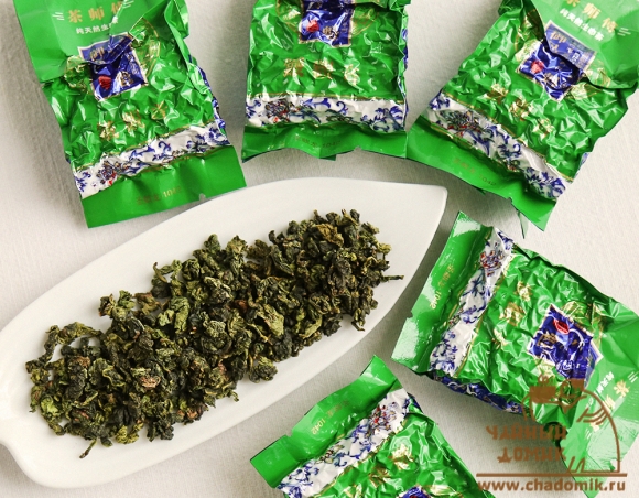Улун с горы Бэнь Шань (Бэнь Шань У Лун)
本山烏龍 7 гр