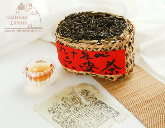 Тёмный чай из Лю Аня (Лю Ань Лань Ча) 六安篮茶 от Сунь И Шунь, 450 гр